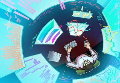 Solana DApps revenue falls to 18-month low as SOL price risks $80 retest